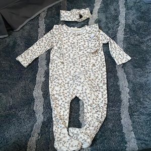 Jessica Simpson baby girl outfit 6/9 month with headband